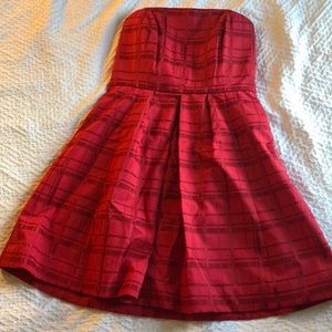 Vineyard Vines Red Strapless Dress - Size 10